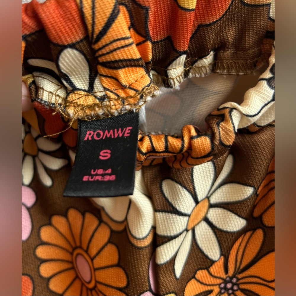 ROMWE Groovy 70’s Retro Floral Patterned Pants with Orange and Brown - Picture 6 of 7
